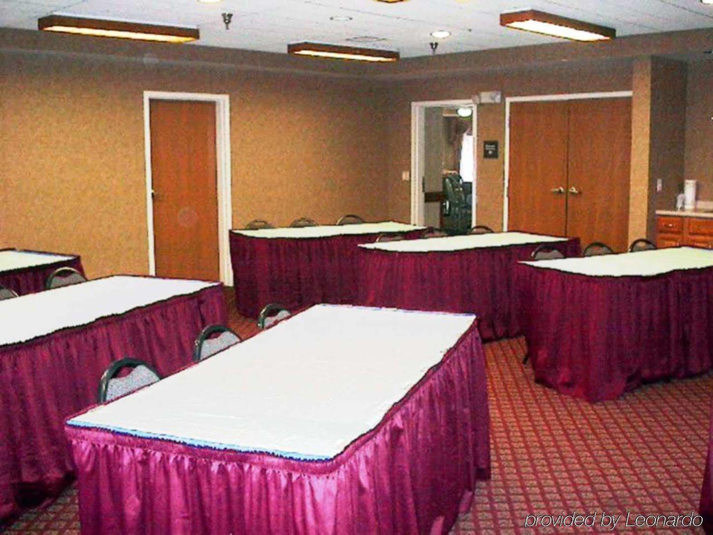 Wingate By Wyndham Steubenville Kültér fotó